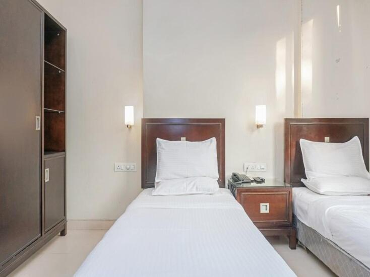 Hotel Ashoka, Pune Yerandwane 外观 照片